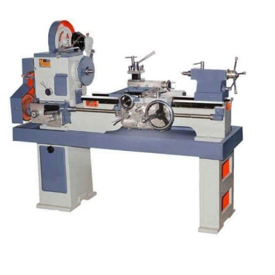 Vocational Light Duty CNC Lathe Machine